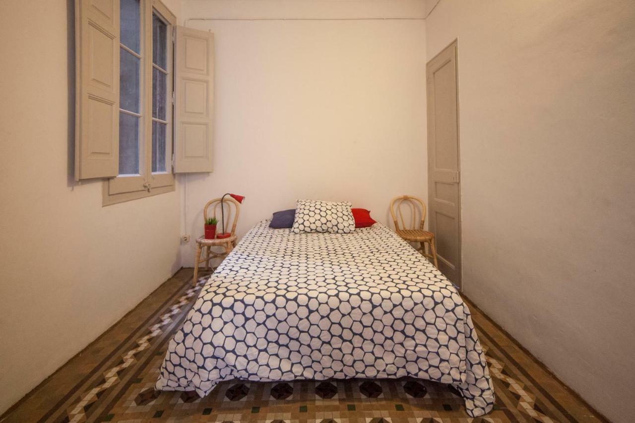B21-Apartamento Modernista Para Grupos Barcelona Buitenkant foto
